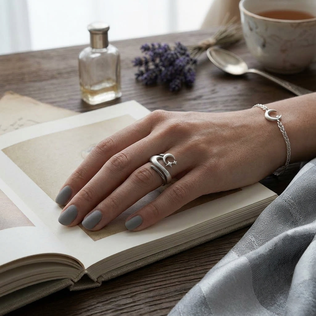MDvbbk Crescent Moon & Star Open Ring, Adjustable Silver-Tone Statement Ring for Women
