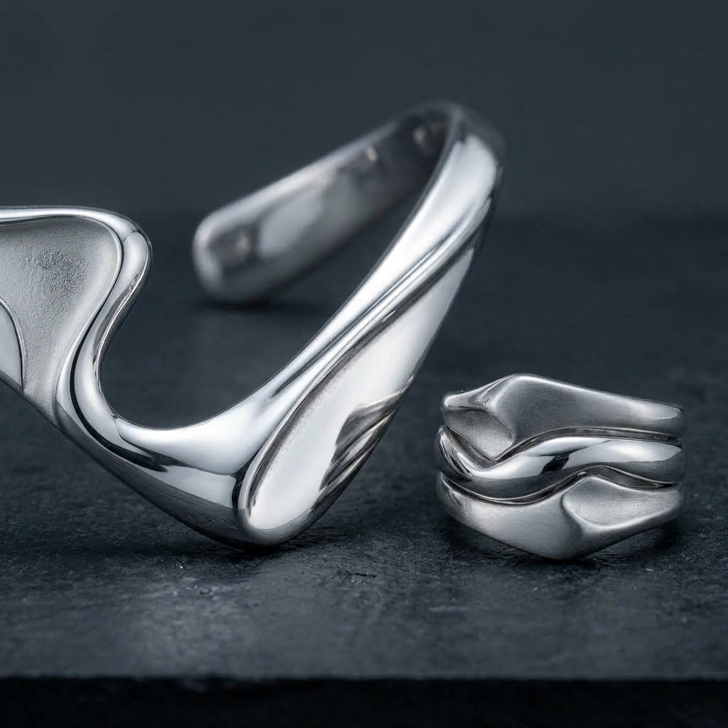 *MDvbbk Silver-Tone Sculptural Cuff Bracelet and Knot Ring Set*
